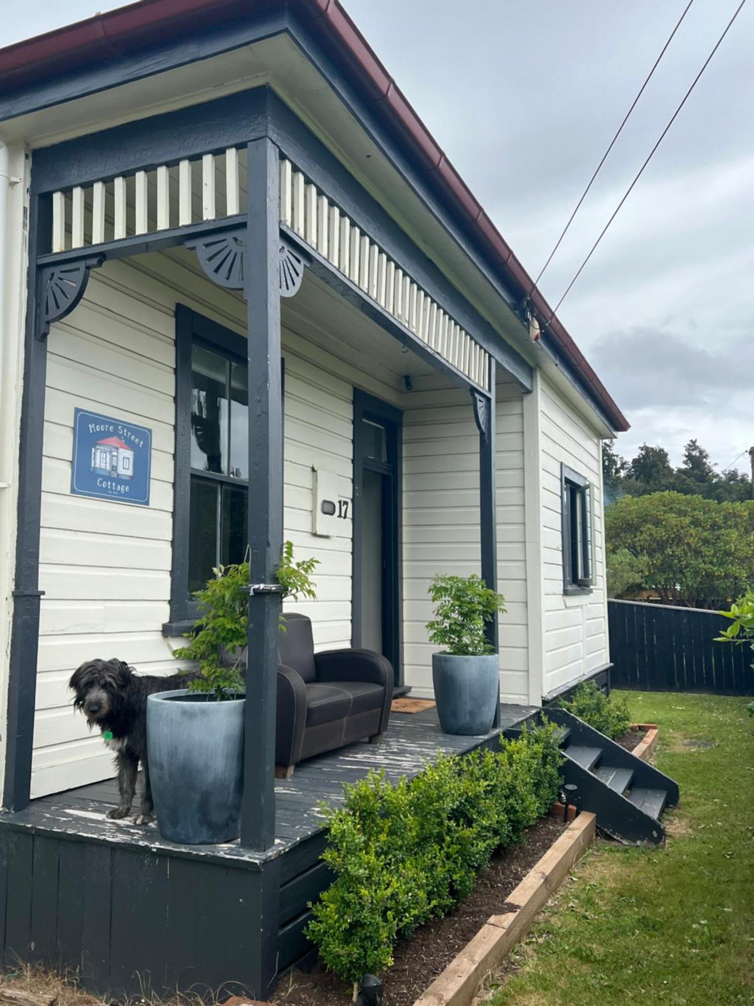 Moore St Cottage Охакуне Экстерьер фото